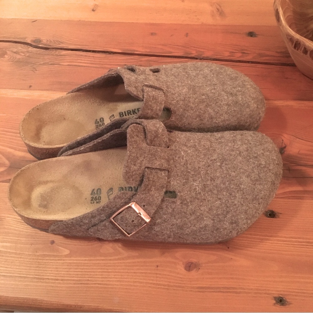 Birkenstock Boston clogs size 40, Cacao wool felt. Excellent condition!